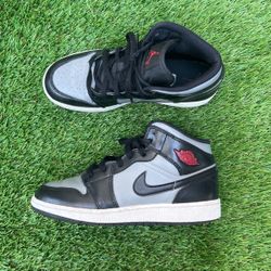 Jordan 1 Shadow