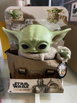 Star Wars The Mandalorian Grogu Carry On Plush