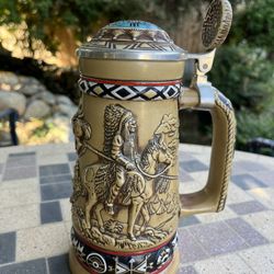 Avon Stein/Indians of the American Frontier Stein (1988)