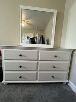 White Dresser With Mirror