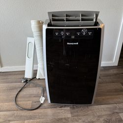 Honeywell 12,000 BTU Portable Air Conditioner (AC)