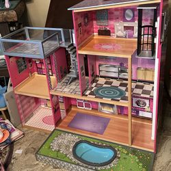 Kids Doll House