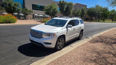 2019 GMC Acadia Denali
