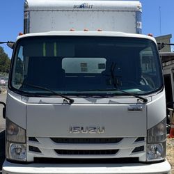 2019 Isuzu Diesel Box Truck 16ft