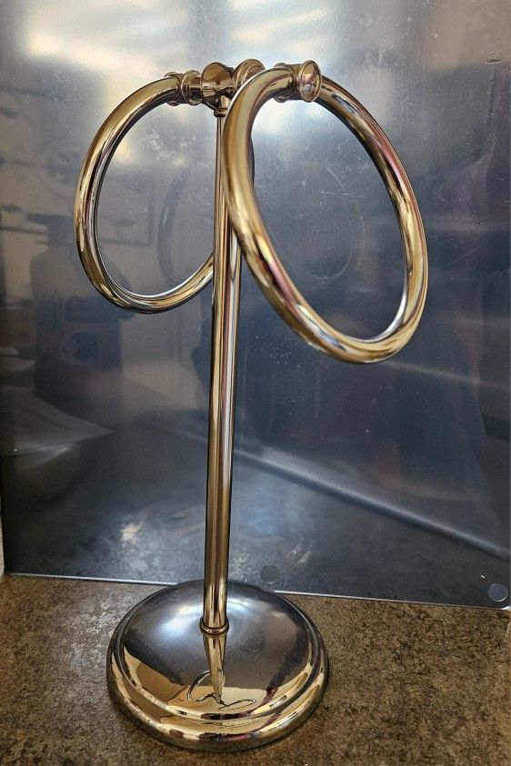 Counter Top Towel Holder