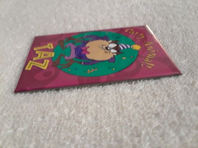Vintage Looney tunes party animal magnet