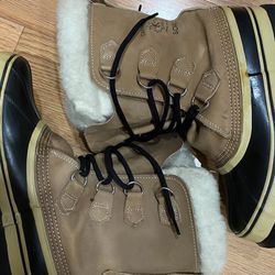 Caribou Sorel Snow Boots