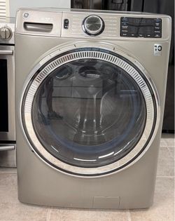 Front-Load Washing Machine