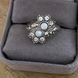 Anillo Stainless Piedras Y Perlas Size 7 Joyería Antigua 