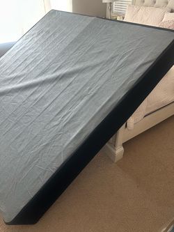 Mattress base