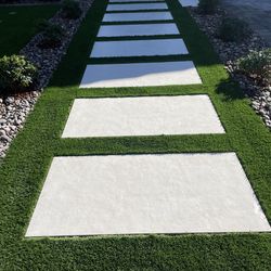 Pavers turf travertine