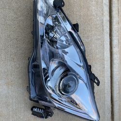 2006-2015 Lexus Is250 Driver Side Halogen Headlight