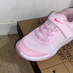 Nike Toddler 10c Girls Brand New 