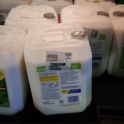 Zep 5 Gallon High Traffic Floor Polish 