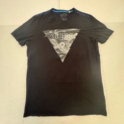 Pre Owned Good  GUESS  T Shirt  Short Sleeve Printed  Black Silver  Men  Size Medium