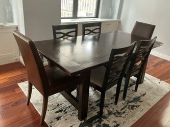 Pottery barn Dining table and 6 chairs - must sell by June 9th