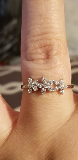 Anillo de plata