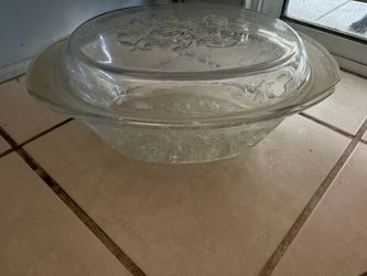 Princess House Casserole with cover