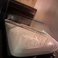 Queen Size bed Frame 