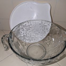 Princess House  Bowl With Lid 