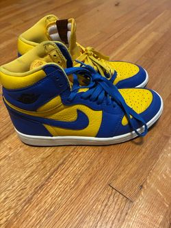 Air jordan 1 mid | color yellow and blue | size 7.5 youth | 45$ OBO