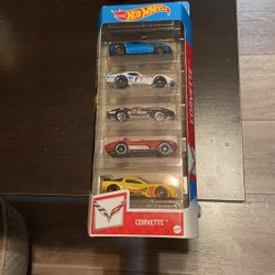 Hot wheels 5 Car Pack
