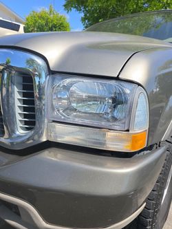 1999 To 2004 F250 Excursion Headlight
