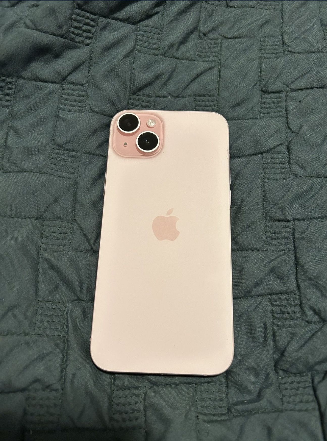 iPhone 15 Plus