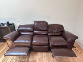 Brown Leather Lazy-boy Recliner Couch