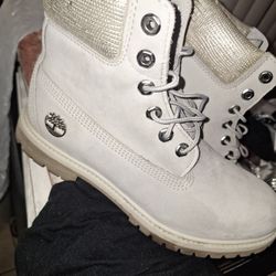 Timberland Size 9