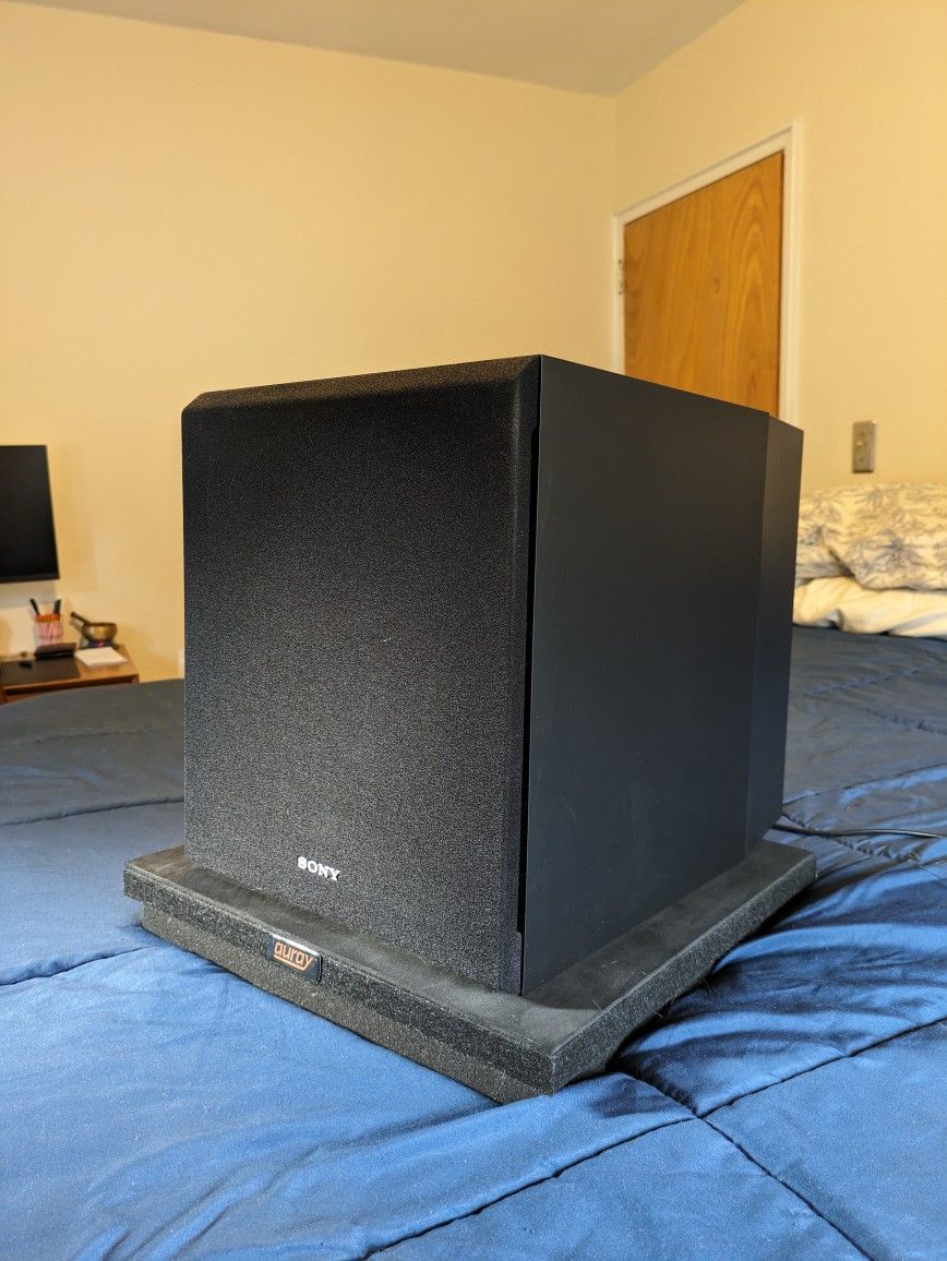 Subwoofer + Stand