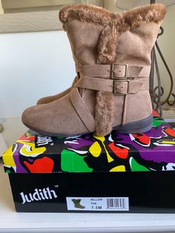 Ladies Boots
