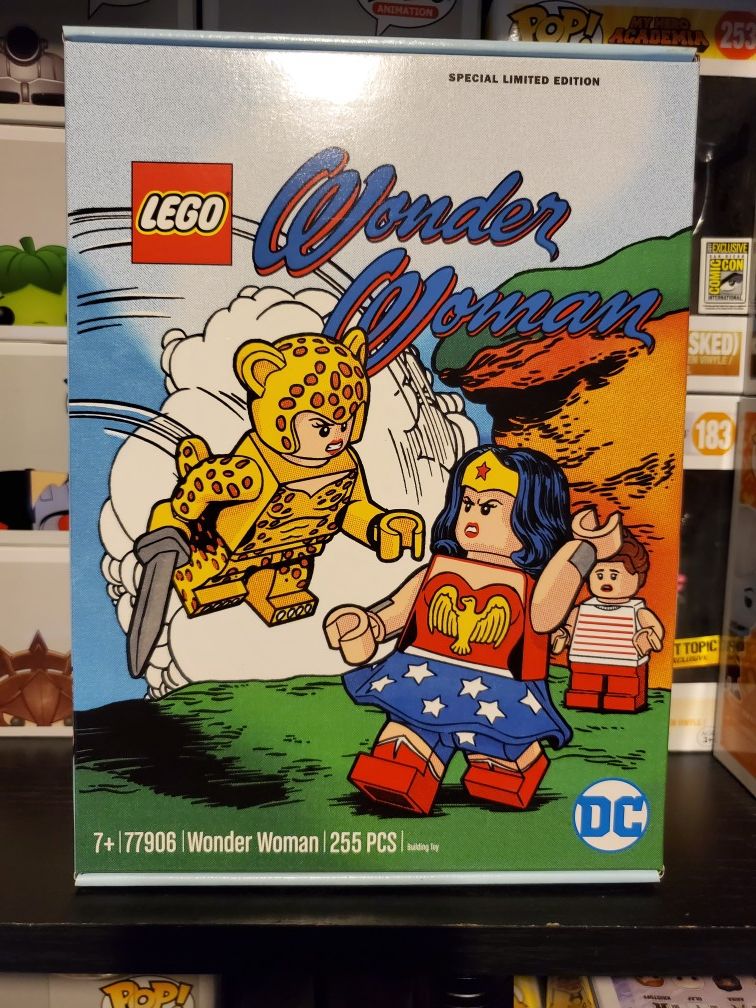 DC Comics Wonder Woman Lego 77906 225pc set Special Limited Edition