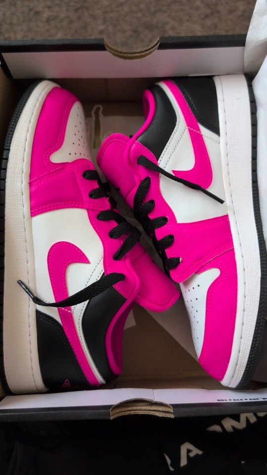 Air Jordan 1 Low