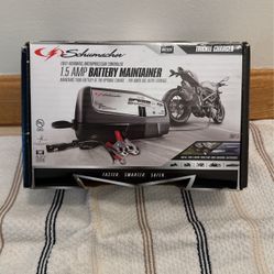 Schumacher 1.5 AMP Battery Maintainer