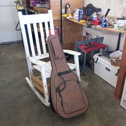 Bedell Guitar Bag in good shape
