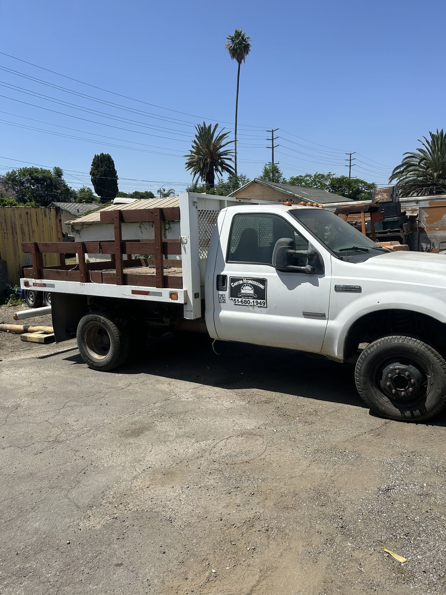 Stake Bed , Flatbed