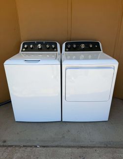 GE washer and gas dryer
