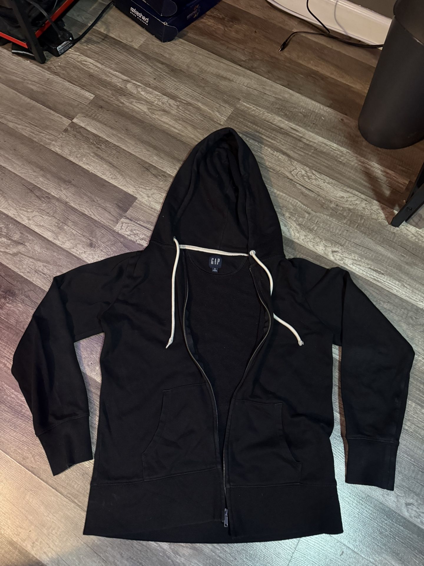 Gap Hoodie