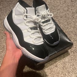 Jordan 11s 