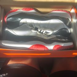 Jordan 11 Retro Condord 