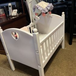 American Girl Bitty Baby Doll Crib