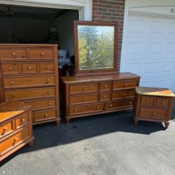 Dressers and Nightstands 