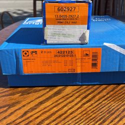 80’s Mercedes Benz Front Roater & Break Pads