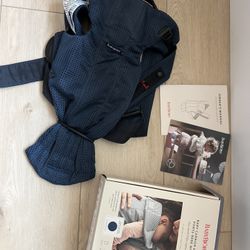 BabyBjörn Baby Carrier Mini