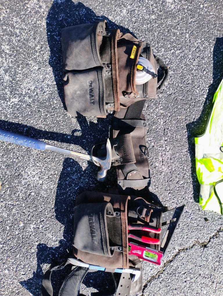 DeWalt Leather Toolbelt