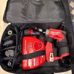 MILWAUKEE M12 FUEL 12V Lithium-Ion Brushless Cordless 4-in-1 Installation 3/8 in. Drill Driver with 4 Heads! Tools Includes One Battery; Homeowner 