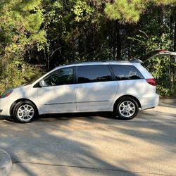 2005 Toyota Sienna