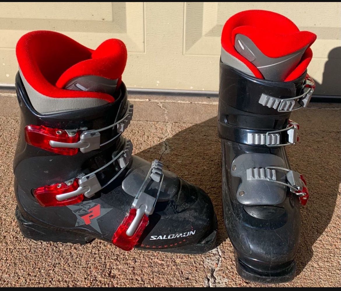 Ski Boots Salomon, Size 23