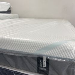 Tempurpedic Adapt Medium Queen Mattress